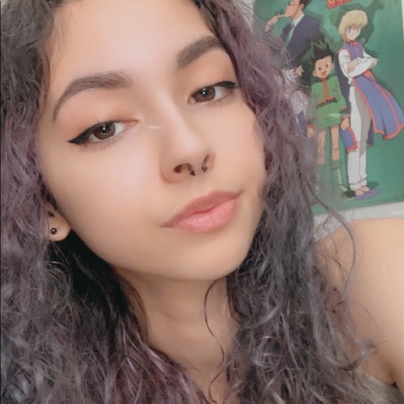 Meet your Posher, Antonella - Picture 1 of 1